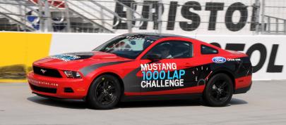 Ford Mustang 1000 Lap Challenge (2010) - picture 7 of 9