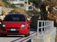 MY Fiat Punto (2012) - picture 3 of 15