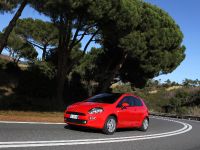 MY Fiat Punto (2012) - picture 8 of 15