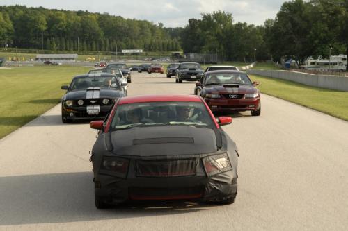 Ford Mustang Sneakpeak (2010) - picture 1 of 6