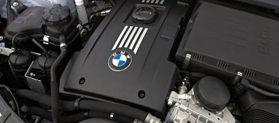 BMW 3 Series (2009) - picture 20 of 34