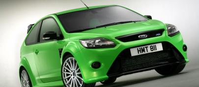 Ford Focus RS (2009) - picture 4 of 14