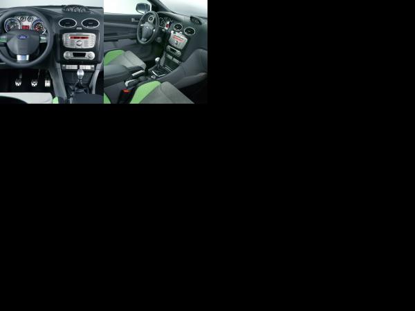 Ford Focus RS (2009) - picture 13 of 14