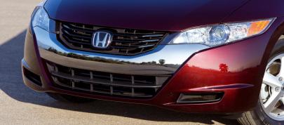 Honda FCX Clarity (2009) - picture 7 of 16