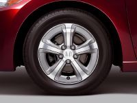 Honda FCX Clarity (2009) - picture 10 of 16