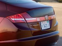Honda FCX Clarity (2009) - picture 11 of 16