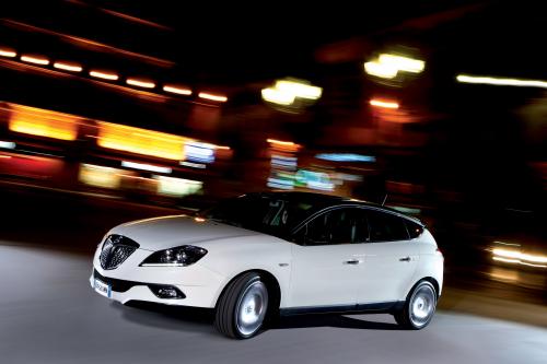 Lancia Delta (2009) - picture 9 of 32