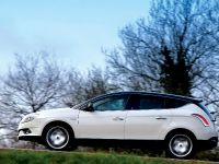 Lancia Delta (2009) - picture 27 of 32
