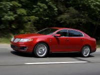 Lincoln MKS (2009) - picture 2 of 13