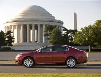 Lincoln MKS (2009) - picture 4 of 13