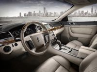 Lincoln MKS (2009) - picture 11 of 13