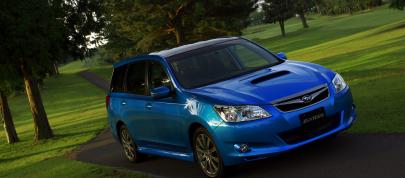 Subaru Exiga (2009) - picture 4 of 13