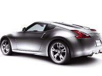 Nissan Fairlady Z (2009) - picture 5 of 9