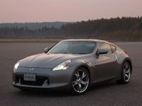Nissan Fairlady Z (2009) - picture 7 of 9