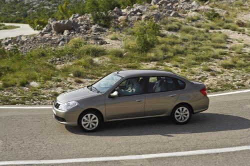 Renault Symbol/Thalia (2009) - picture 8 of 16