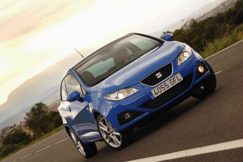 Seat Ibiza SportCoupe (2009) - picture 1 of 14