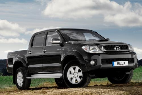 Toyota Hilux (2009) - picture 1 of 3