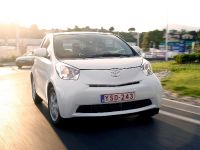 Toyota iQ (2008)