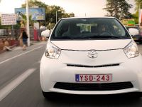 Toyota iQ (2008)