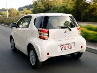Toyota iQ (2008)