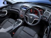Vauxhall Insignia (2008) - picture 4 of 6