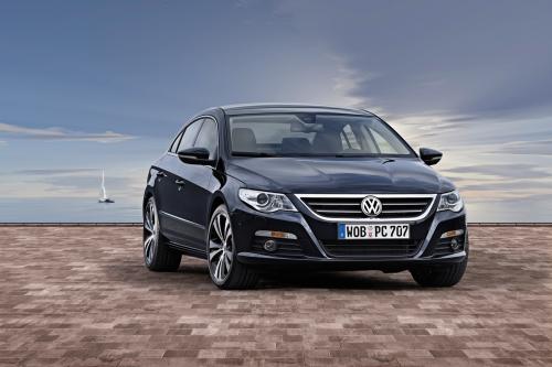Volkswagen Passat CC (2009) - picture 1 of 8