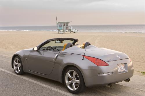 Nissan 350Z Roadster (2009) - picture 1 of 12