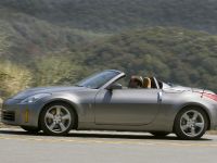 Nissan 350Z Roadster (2009) - picture 4 of 12