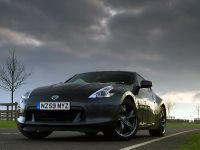 Nissan 370Z 40th Anniversary Black Edition (2010) - picture 2 of 11