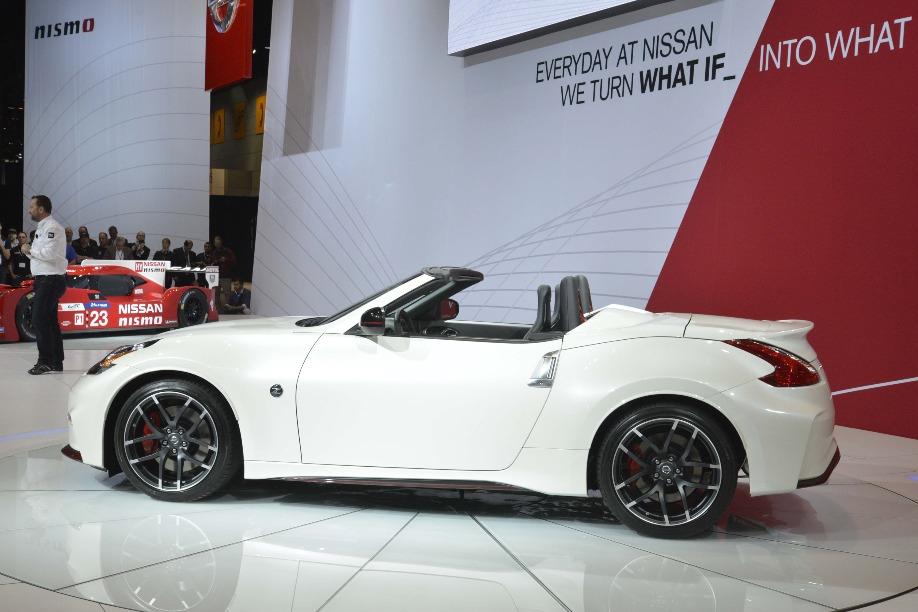 Nissan 370Z NISMO Roadster Concept Chicago