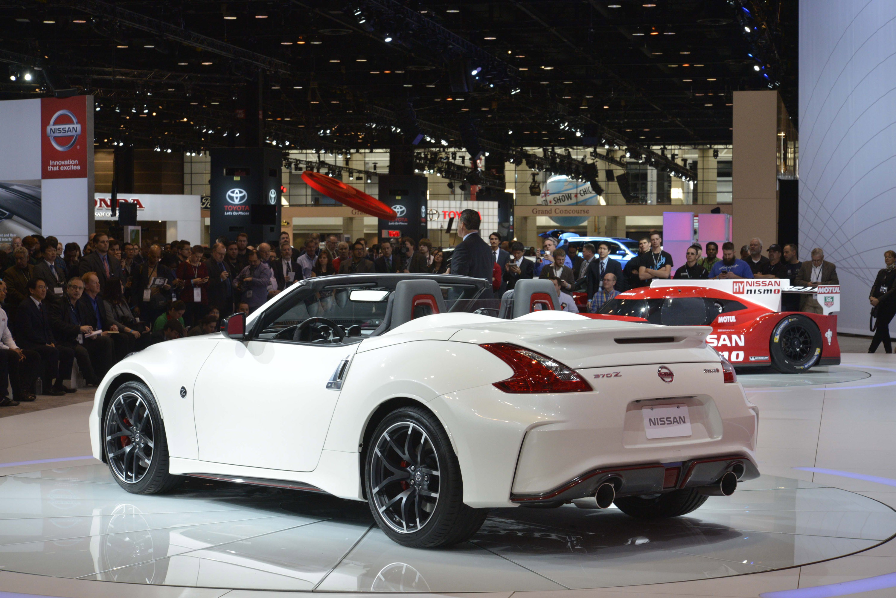 Nissan 370Z NISMO Roadster Concept Chicago