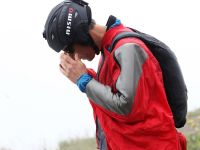 Nissan 370Z Nismo vs Wingsuit (2013) - picture 14 of 14