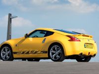 Nissan 370Z Yellow (2009) - picture 4 of 5