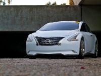 Nissan Ellure Concept (2010) - picture 7 of 10