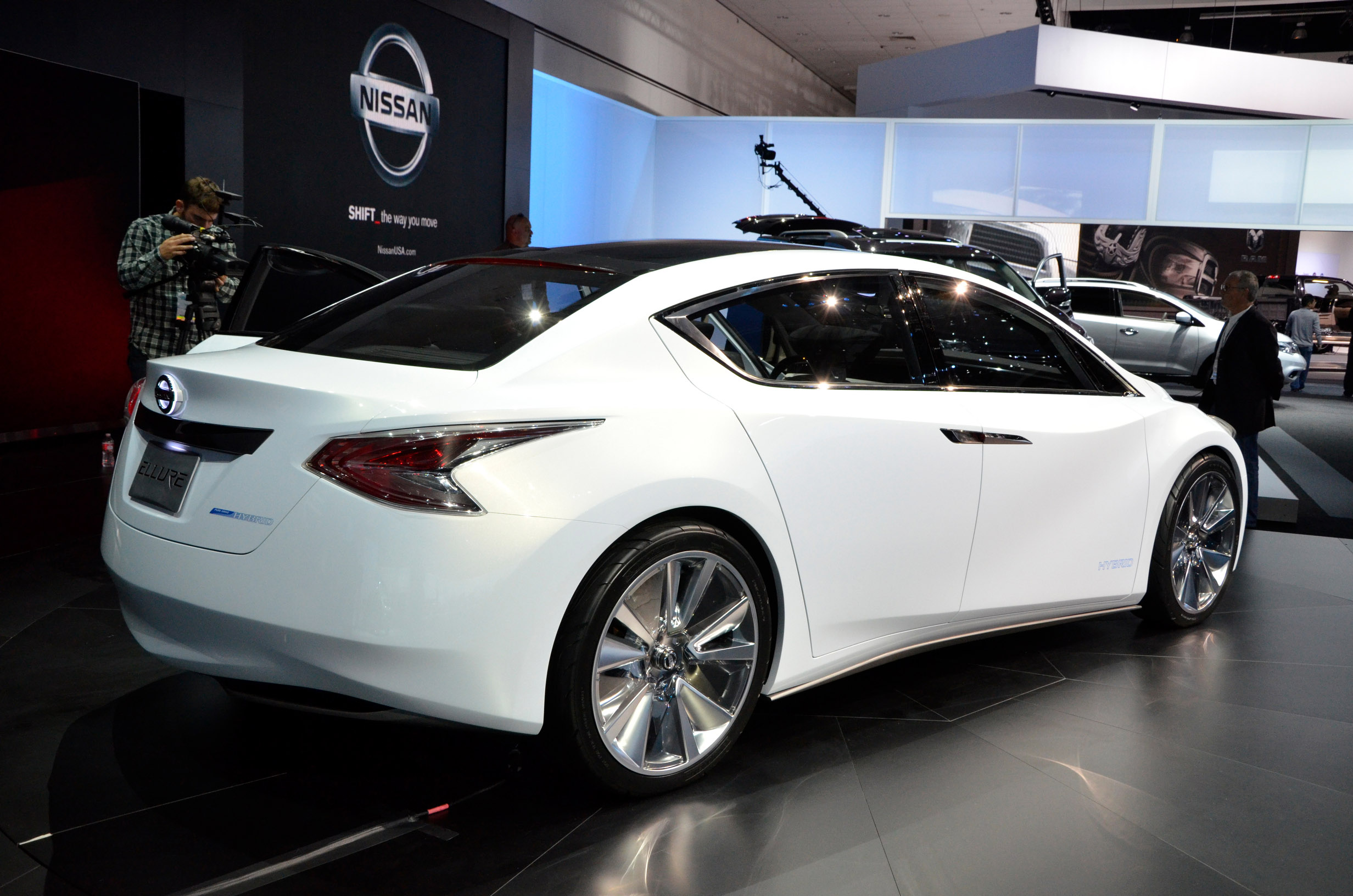 Nissan Ellure Los Angeles