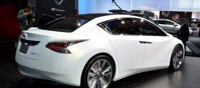 Nissan Ellure Los Angeles (2010) - picture 4 of 5