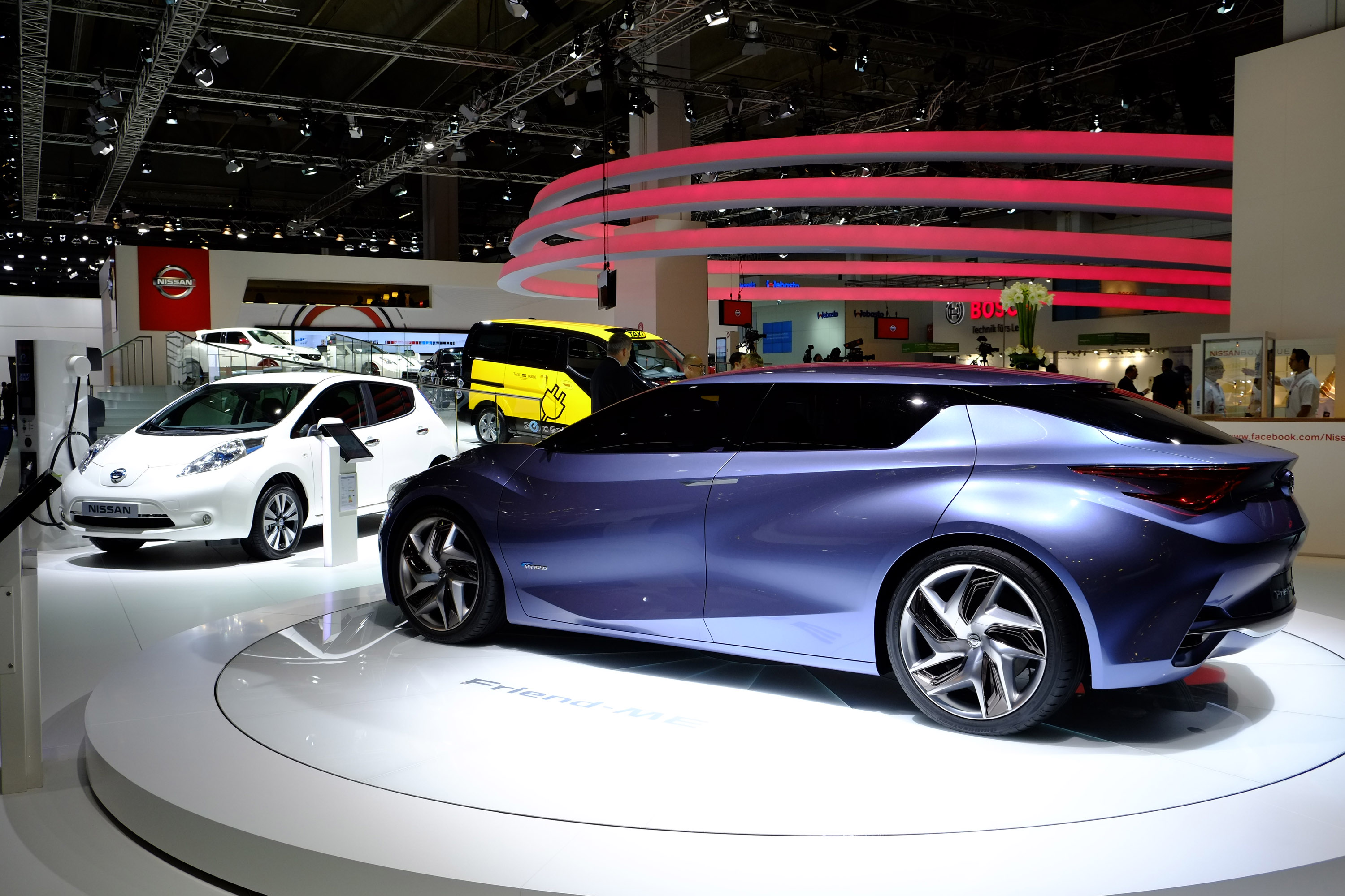 Nissan Friend-ME Concept Frankfurt