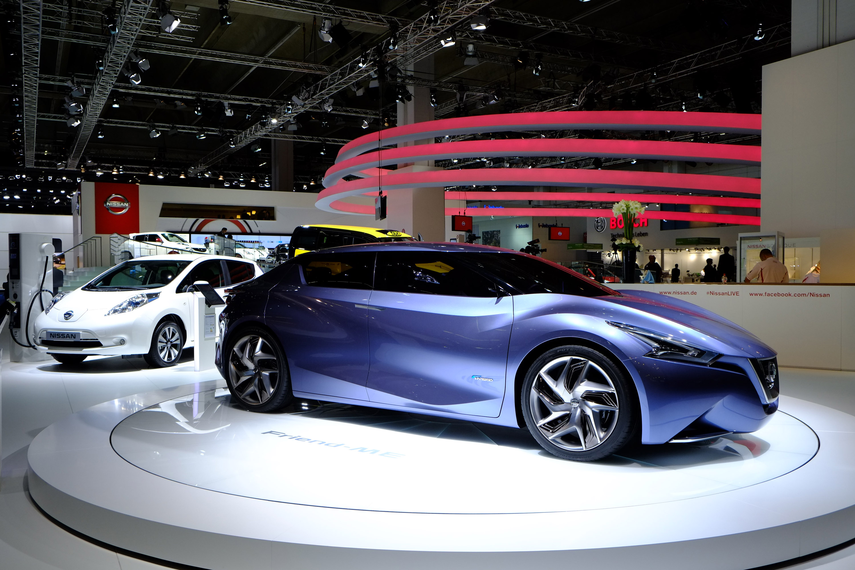 Nissan Friend-ME Concept Frankfurt