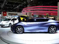 Nissan Friend-ME Concept Frankfurt (2013)