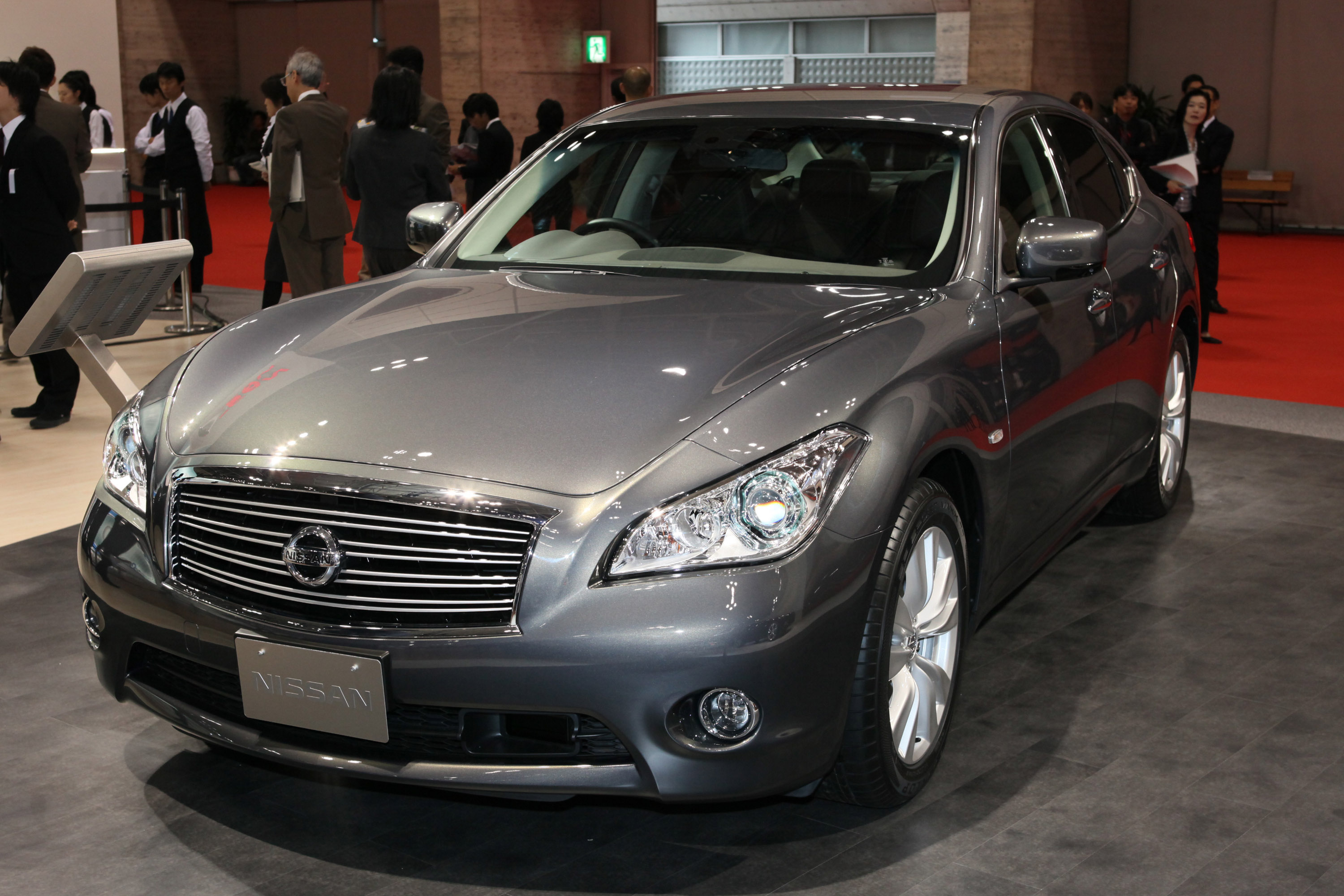 Nissan Fuga Tokyo