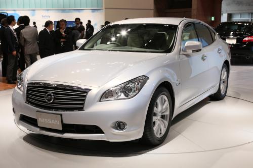 Nissan Fuga Tokyo (2009) - picture 1 of 6