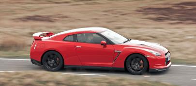 Nissan GT-R Europe (2009) - picture 7 of 20