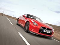 Nissan GT-R Europe (2009) - picture 6 of 20
