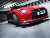 Nissan GT-R Europe (2009) - picture 5 of 20