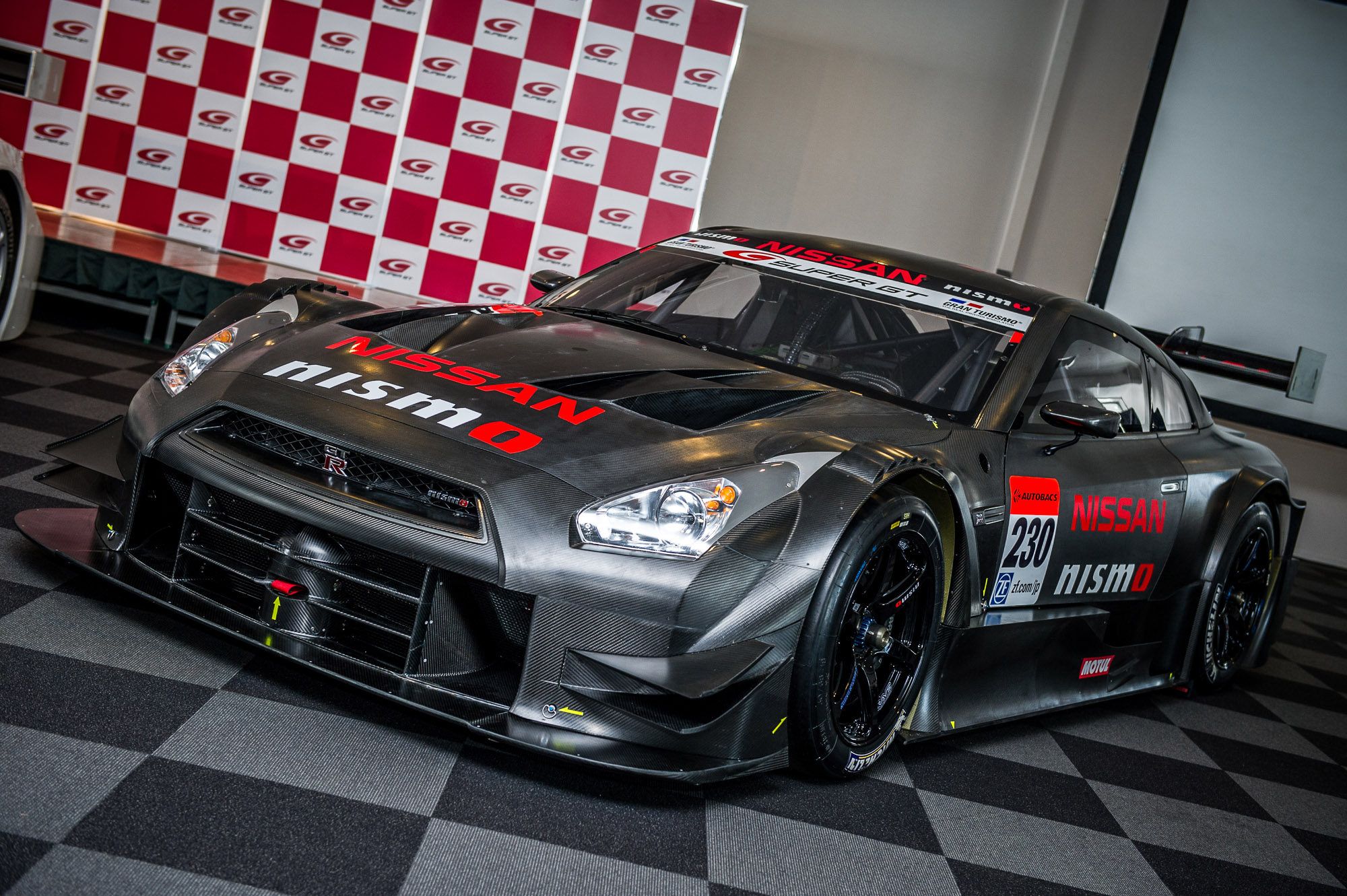 Nissan GT-R NISMO GT500