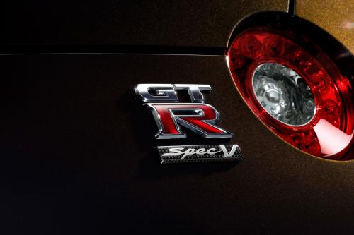 Nissan GT-R SpecV (2010) - picture 17 of 19