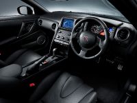 Nissan GT-R SpecV (2010) - picture 19 of 19
