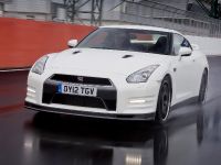 Nissan GT-R Track Pack (2012) - picture 1 of 15