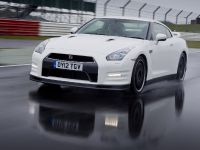 Nissan GT-R Track Pack (2012) - picture 6 of 15
