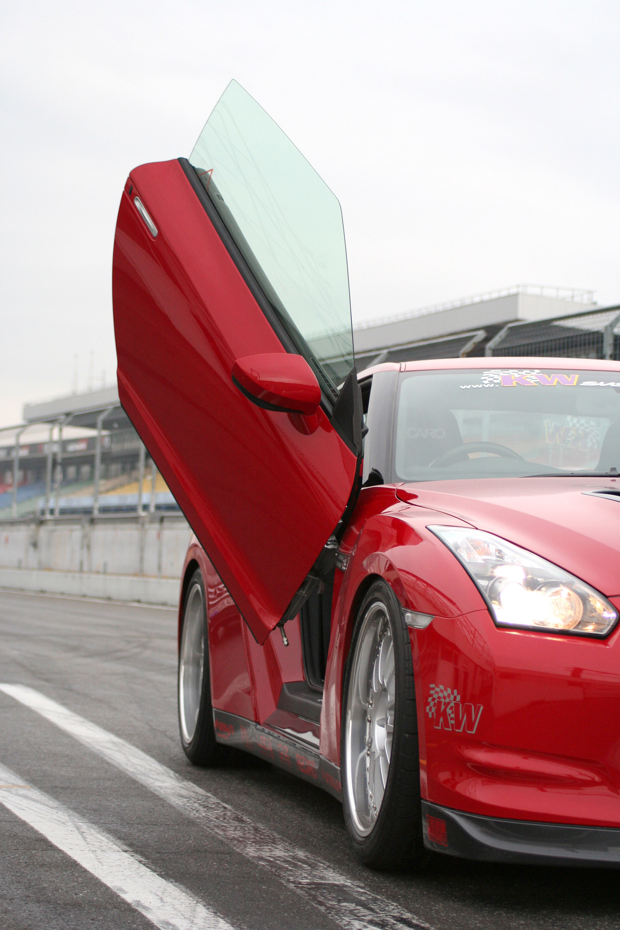 Nissan GT-R with LSD wing doors